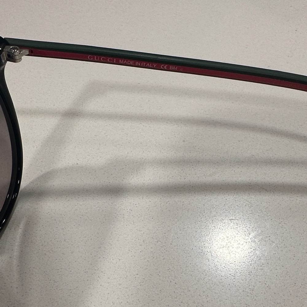 Gucci sunglasses - Picture 4 of 7